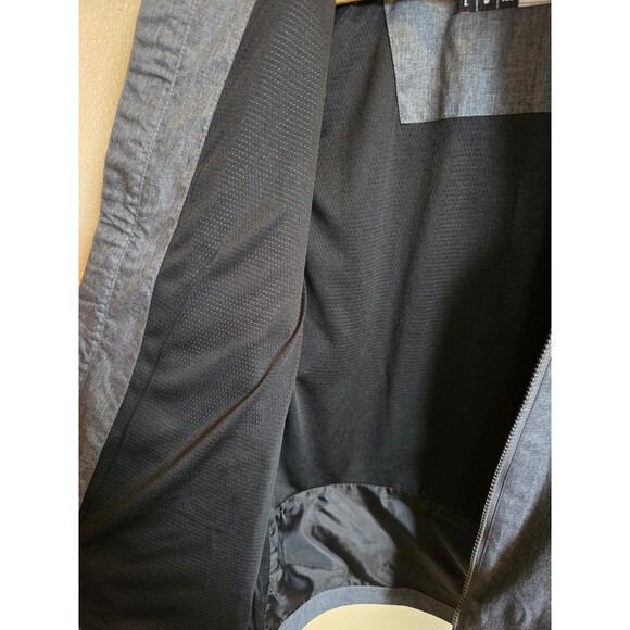 CCM tactical cool youth grey warm up jacket NWT (hockey jacket) size lar… - Picture 5 of 12